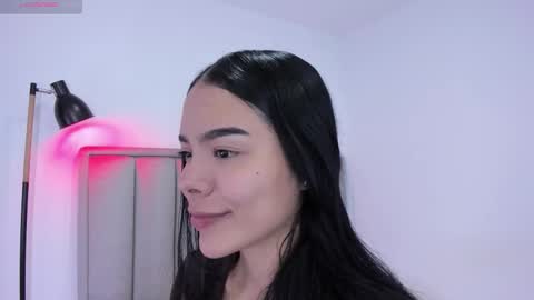 Cris  online show from 12/22/25, 03:14