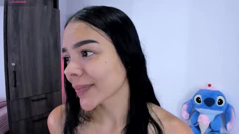 Snapshot of valery__nova chatting on 02/26/26, 01:43 Cris online show from 02/26/26, 01:43