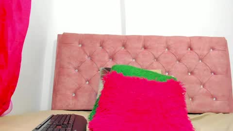 Snapshot of valery_adams13 chatting on 05/09/26, 10:42 valery_adams13 online show from 05/09/26, 10:42