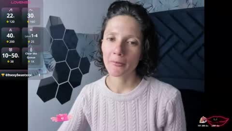 VALERY MORE online show from 01/18/26, 11:36