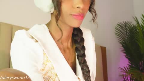 Snapshot of valery_swan1 chatting on 05/23/26, 01:33 Valery swan1 online show from 05/23/26, 01:33