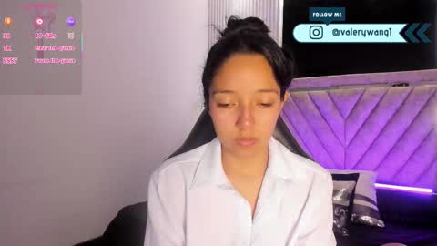 Snapshot of valery_wang chatting on 02/02/26, 12:15 Val online show from 02/02/26, 12:15
