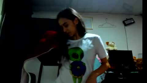 Snapshot of valerybaker1 chatting on 06/15/26, 11:18 B V Naughty online show from 06/15/26, 11:18