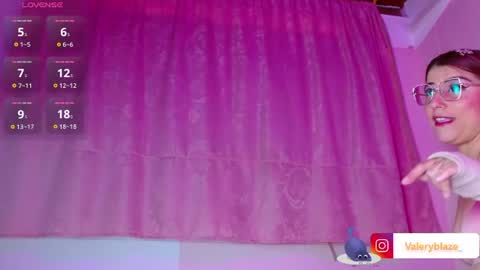Snapshot of valeryblaze_ chatting on 07/11/26, 05:15 Valery online show from 07/11/26, 05:15