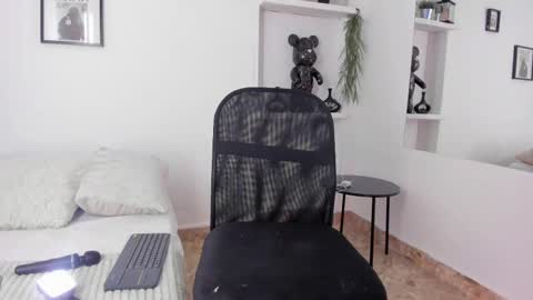 call me Maria online show from 09/19/25, 02:13