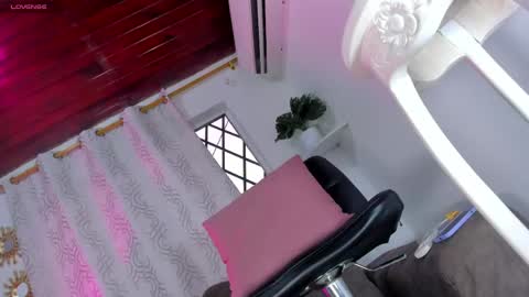Snapshot of valeryhotsex2 chatting on 04/14/26, 08:59 sussy online show from 04/14/26, 08:59