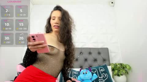 valeryn rosse online show from 04/30/26, 02:29