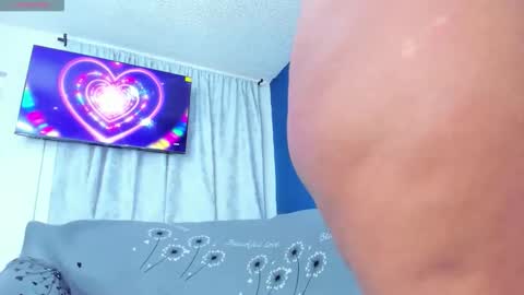 valery online show from 11/18/25, 09:08