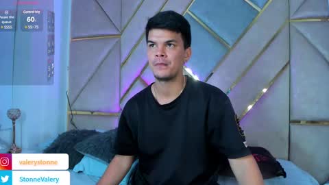 Snapshot of valerystonne_ chatting on 03/10/25, 09:29 Valery Stonne online show from 03/10/25, 09:29