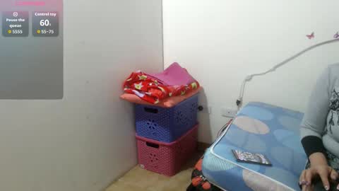 Snapshot of valeryxs1 chatting on 09/20/25, 07:26 Angelyxs online show from 09/20/25, 07:26