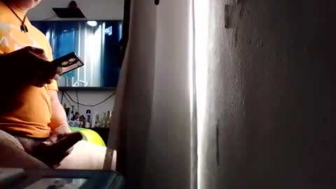 valetv2222 online show from 11/08/25, 04:51