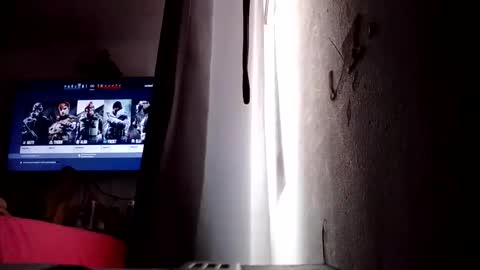 Snapshot of valetv2222 chatting on 11/29/25, 04:10 valetv2222 online show from 11/29/25, 04:10