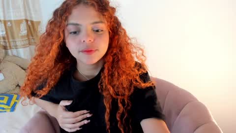 VALIENTE  online show from 01/02/25, 01:40