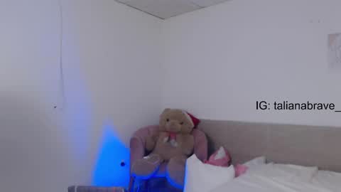 VALIENTE  online show from 03/02/25, 04:17