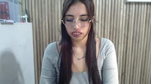 Valk online show from 05/01/26, 03:55