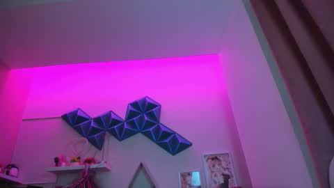 Valkiria online show from 09/22/25, 04:25