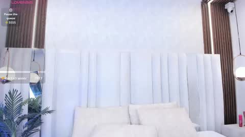 Snapshot of valkiria_vixen chatting on 05/16/26, 12:40 VALQUIRIA online show from 05/16/26, 12:40