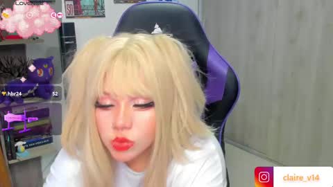 Snapshot of valkyrie_claire chatting on 03/06/25, 05:24 Valkyrie claire online show from 03/06/25, 05:24