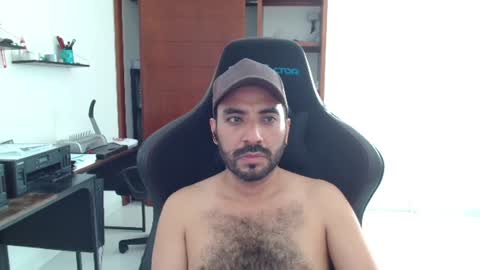 Snapshot of vallartamexi chatting on 06/25/26, 09:08 Roberto Carlos online show from 06/25/26, 09:08