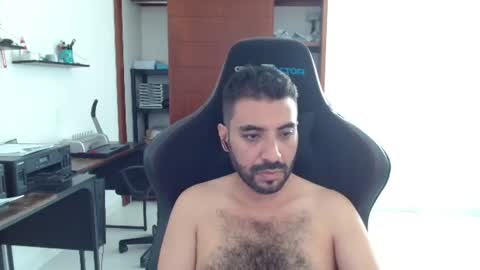 Snapshot of vallartamexi chatting on 06/27/26, 10:26 Roberto Carlos online show from 06/27/26, 10:26