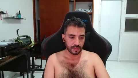 Snapshot of vallartamexi chatting on 06/30/26, 02:12 Roberto Carlos online show from 06/30/26, 02:12