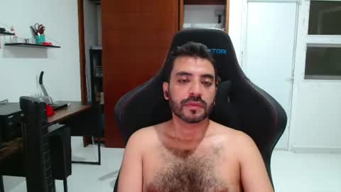 Snapshot of vallartamexi chatting on 07/18/26, 04:38 Roberto Carlos online show from 07/18/26, 04:38