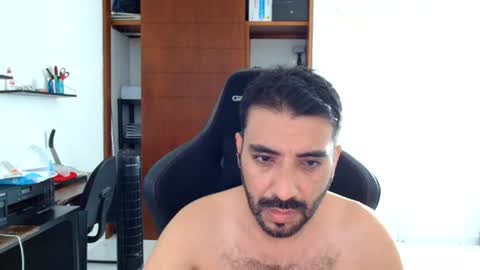 Snapshot of vallartamexi chatting on 07/27/26, 11:23 Roberto Carlos online show from 07/27/26, 11:23