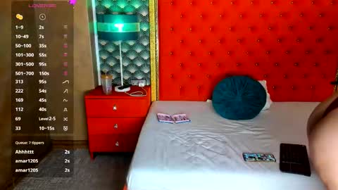 Valerie Val V online show from 12/18/25, 01:11