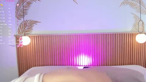 valleriie_ online show from 05/04/26, 03:52