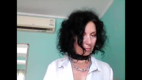 ValleriWind online show from 02/06/25, 03:06