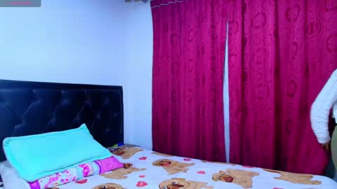 Snapshot of vallery_evanss chatting on 09/13/25, 11:26 Taty independent account online show from 09/13/25, 11:26