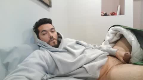 Snapshot of valleyboii69 chatting on 12/01/25, 08:58 valleyboii69 online show from 12/01/25, 08:58