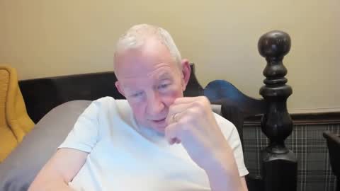 Snapshot of valleylaker chatting on 12/07/24, 08:22 valleylaker online show from 12/07/24, 08:22