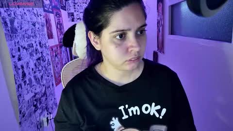 Snapshot of vallolet1_ chatting on 03/01/26, 03:30 Im Violet online show from 03/01/26, 03:30