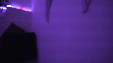 Snapshot of valloletsamar chatting on 01/23/25, 11:15 Vallolet Peach  online show from 01/23/25, 11:15