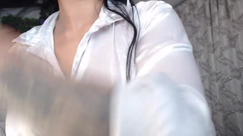 valquiria_sirgun online show from 05/05/26, 10:12