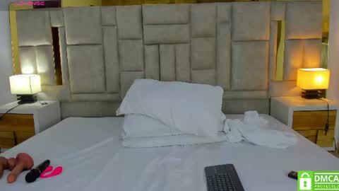 valtira nova online show from 06/13/26, 07:34