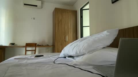 valure_lera online show from 09/23/25, 11:41