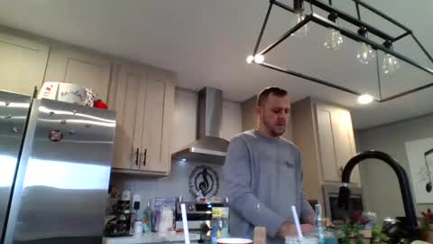 Snapshot of valvenus101 chatting on 03/03/26, 04:24 Val Venus online show from 03/03/26, 04:24