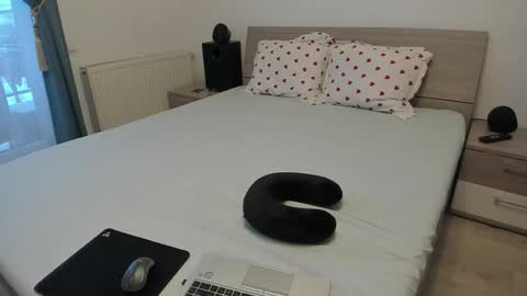 Snapshot of valyvalisimo chatting on 01/19/26, 06:50 valyvalisimo online show from 01/19/26, 06:50