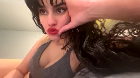 vampgatita online show from 12/15/24, 01:24