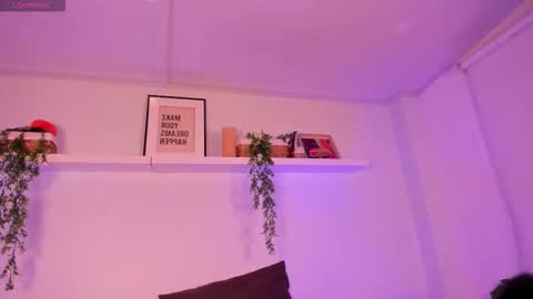 vamp  online show from 11/27/25, 12:13