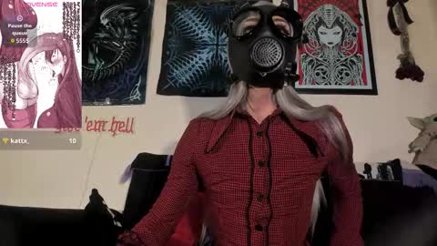 david guzman i model independenthelp me with a thumbs up online show from 03/15/26, 02:06