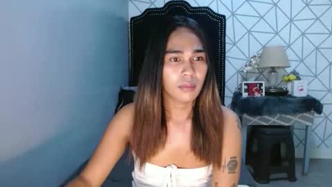 vampy_ebony_laxine online show from 01/19/26, 09:24