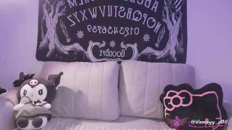 Snapshot of vampyy_doll chatting on 02/20/26, 12:40 Please help me to reach 300 thumbs up online show from 02/20/26, 12:40