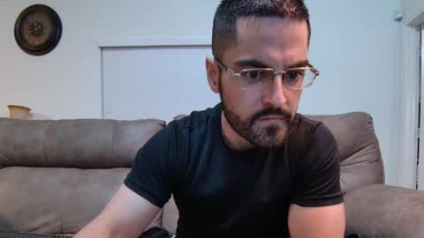 HUNG LATINO 888 bigcock fit athletic latino online show from 04/26/26, 02:42
