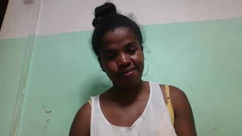 Snapshot of vanafiry chatting on 01/14/25, 05:34 vanafiry online show from 01/14/25, 05:34