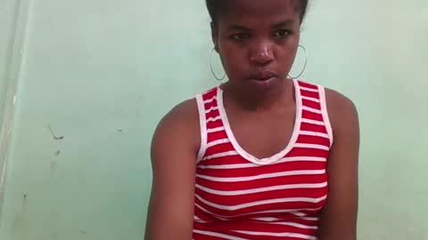 Snapshot of vanafiry chatting on 01/18/25, 05:10 vanafiry online show from 01/18/25, 05:10