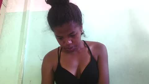 Snapshot of vanafiry chatting on 01/23/25, 05:24 vanafiry online show from 01/23/25, 05:24