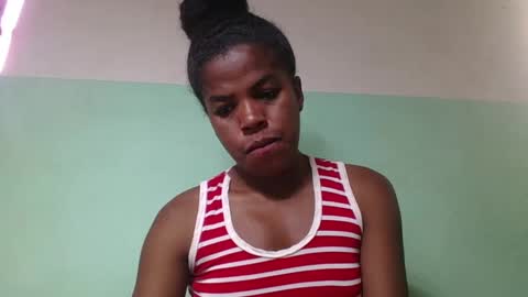 Snapshot of vanafiry chatting on 01/28/25, 04:18 vanafiry online show from 01/28/25, 04:18